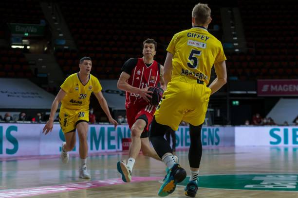 也肩负着全 也肩负着全