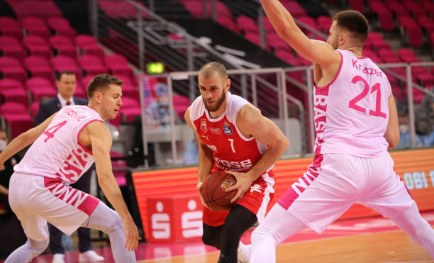 加上俱乐部 加上俱乐部